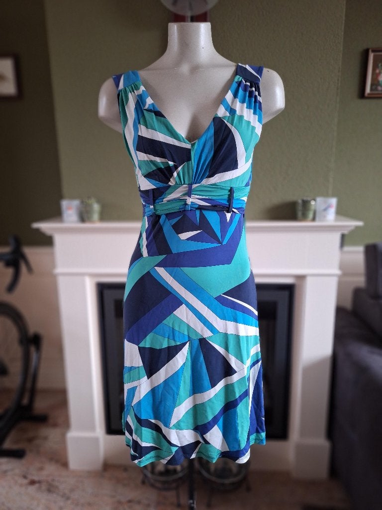 Sandro Ferrone taille band jurk IT 42 NL 38, Kleding | Dames, Maat 38/40 (M), Sandro Ferrone, Zo goed als nieuw, Knielengte