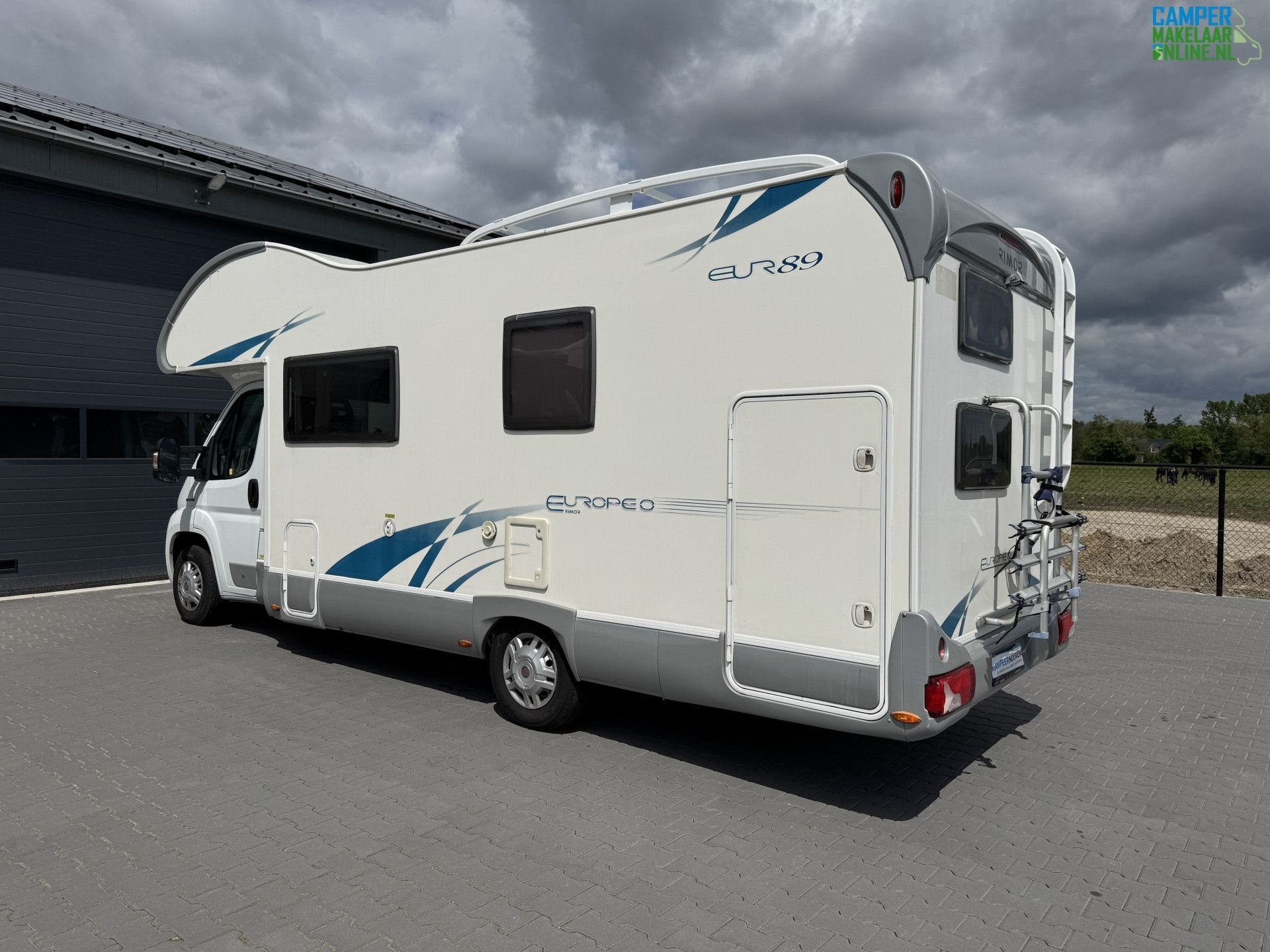 Rimor Europeo 89 | Alkoofbed | Stapelbedden | NIEUWE PRIJS!, Caravans en Kamperen, Campers, Alkoof, Ringverwarming, 7 tot 8 meter