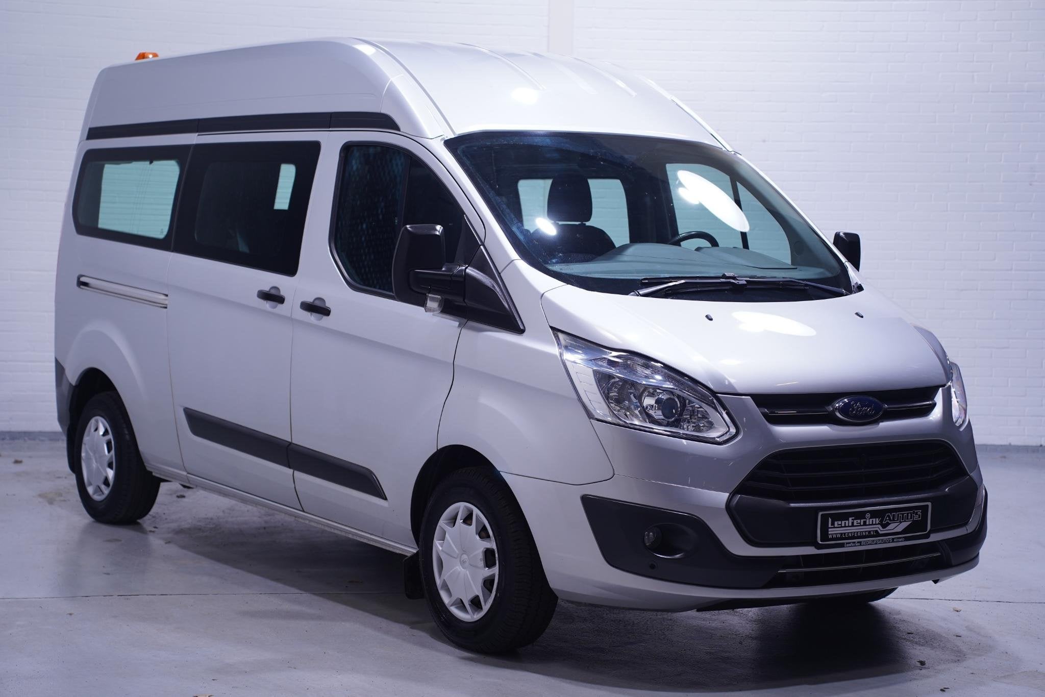 Ford Transit Custom 2.0 TDCI 130 pk L2H2 Dubbel Cabine 6p Ai, Auto's, Voorwielaandrijving, Stof, Gebruikt, 4 cilinders
