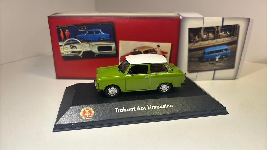 Trabant 601 limousine atlas 1.43, Overige merken, Auto, Ophalen of Verzenden, A