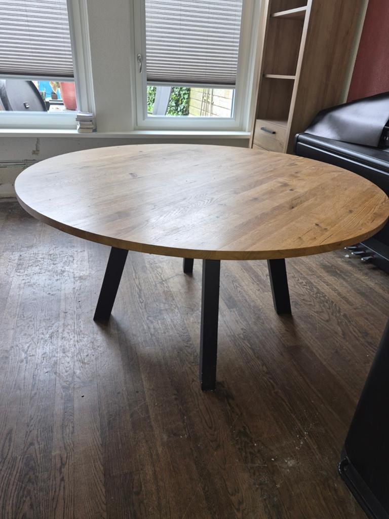 Ronde eettafel van eikenhout - 150 cm doorsnede, Huis en Inrichting, Tafels | Eettafels, Ophalen, Gebruikt, 150 tot 200 cm, Rond