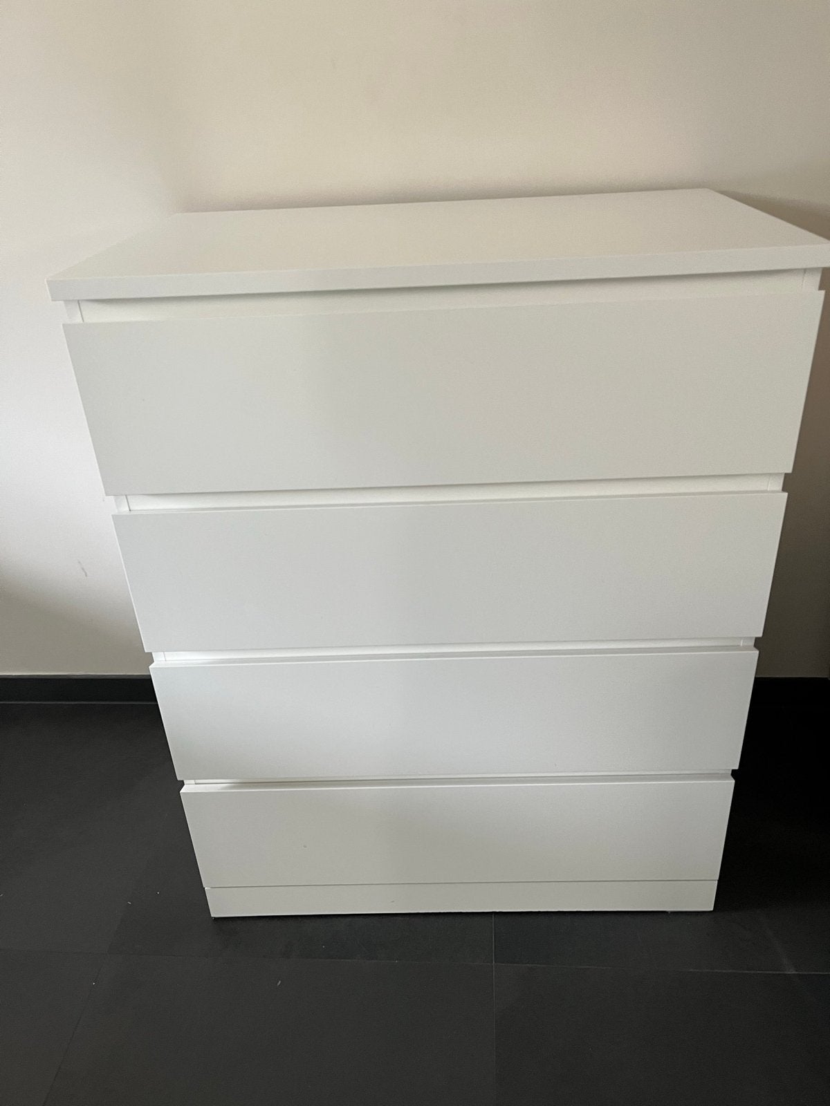 IKEA Malm ladekast met 4 lades - Zo goed als nieuw, 3 of 4 laden, Ophalen, Zo goed als nieuw