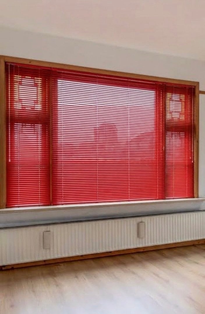 Rode aluminium jaloezieën / luxaflex, Huis en Inrichting, Ophalen, Jaloezie, Gebruikt, Metaal