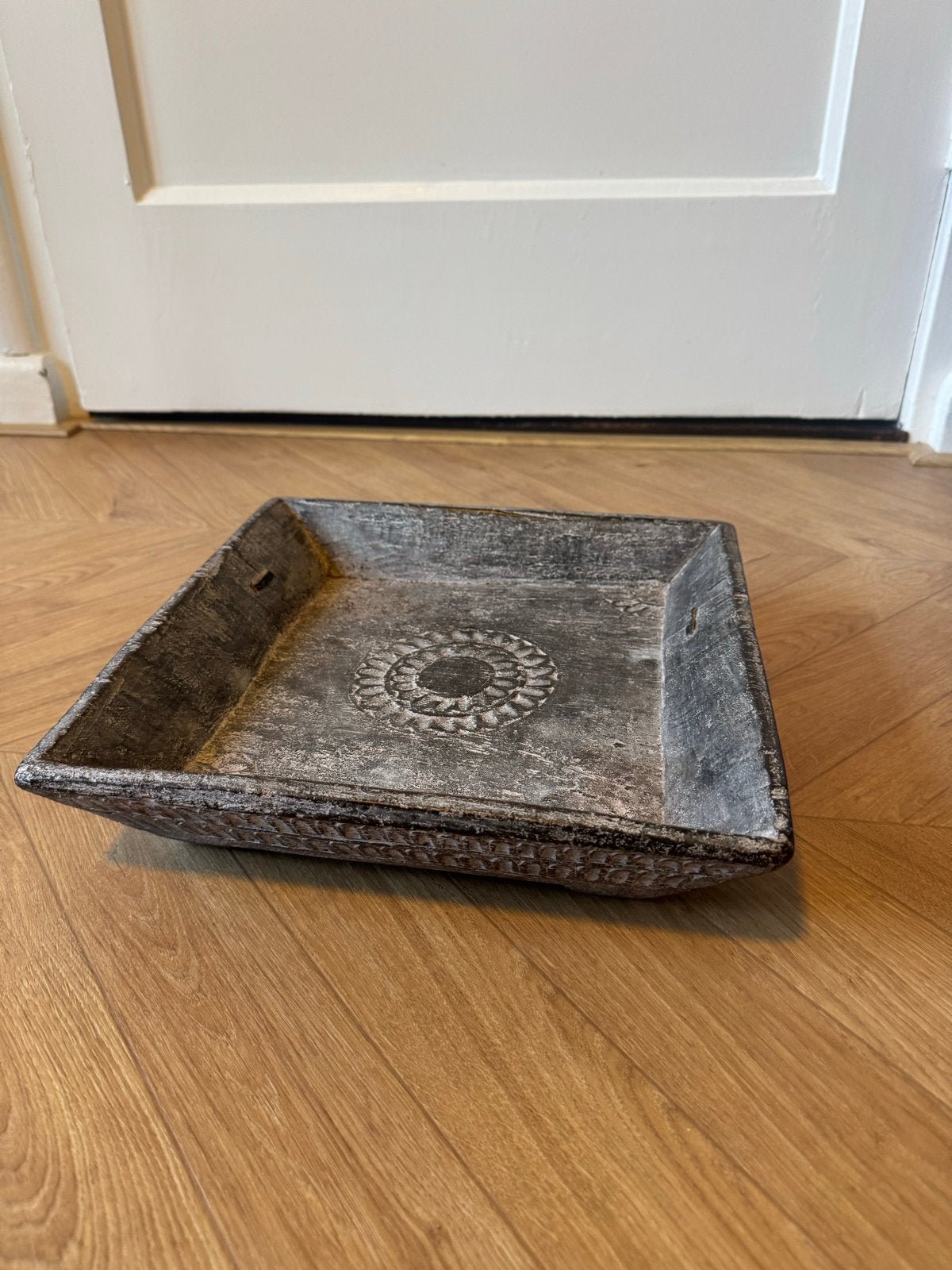 Decoratieve schaal van Bali, Verzenden