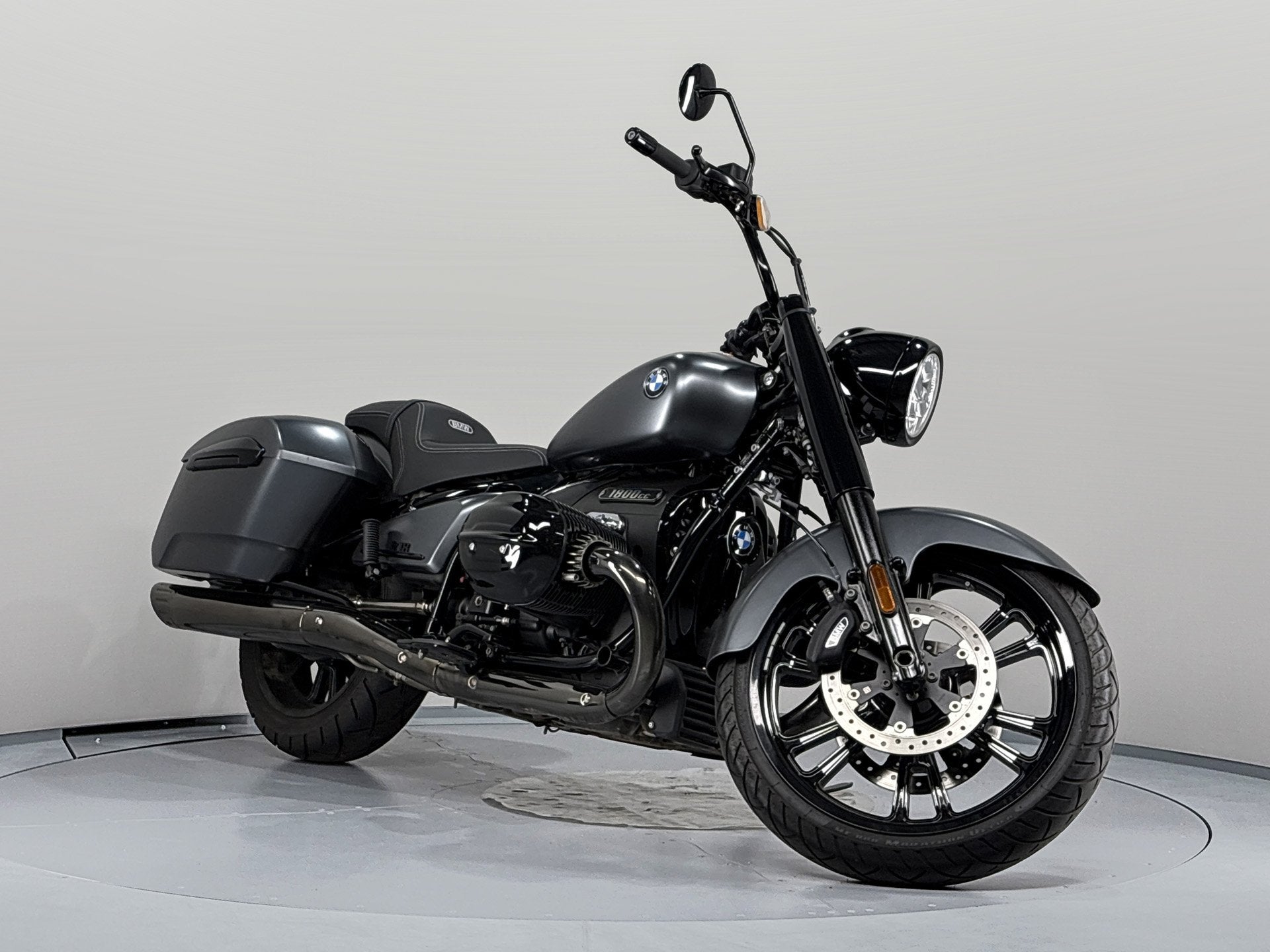 BMW R 18 Roctane (bj 2023), Motoren, ABS, Van 't Hoffstraat 21
2991XP  BARENDRECHT, NL, 1802 cc, Dusseldorp Motorrad Barendrecht