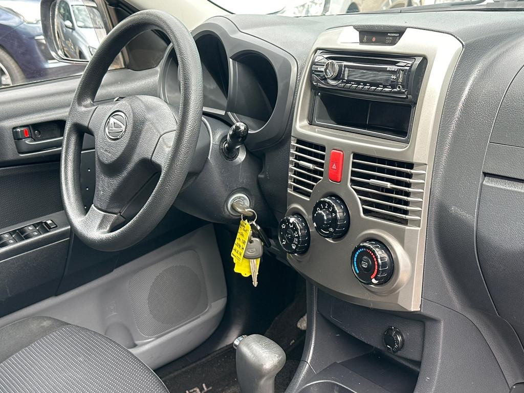Daihatsu Terios 1.5-16v Explore 2WD Automaat | Airco | Nieuw, Achterwielaandrijving, Gebruikt, 400 kg, 49 €/maand
