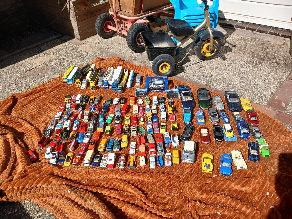 (Model) auto's matchbox, majorette, siku, welly, etc, Ophalen, Gebruikt