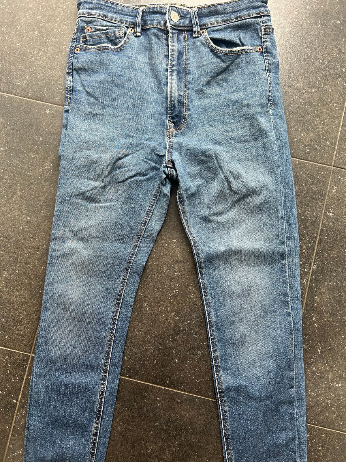 Stradivarius Skinny Super High Waist Jeans Maat 40, Kleding | Dames, Spijkerbroeken en Jeans, Ophalen of Verzenden, Gedragen, Blauw