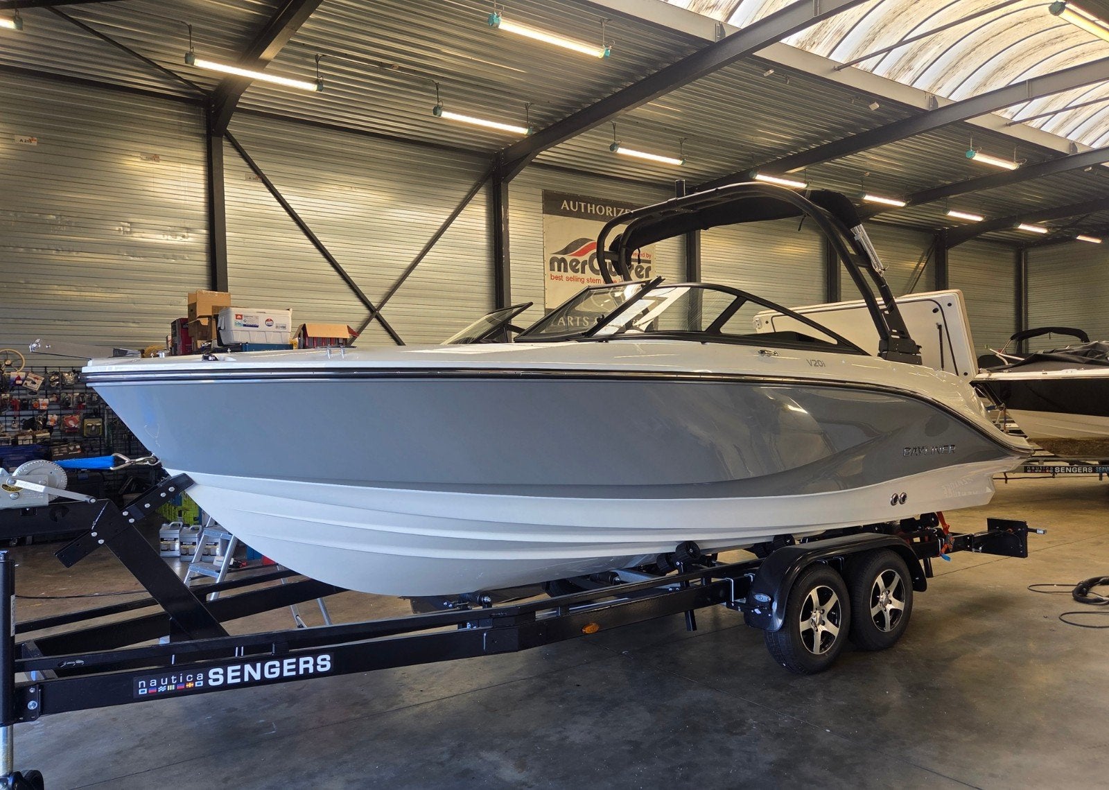 Bayliner V20i - nieuw - diverse uit voorraad leverbaar., Ophalen, Binnenboordmotor, Nieuw, 200 pk of meer