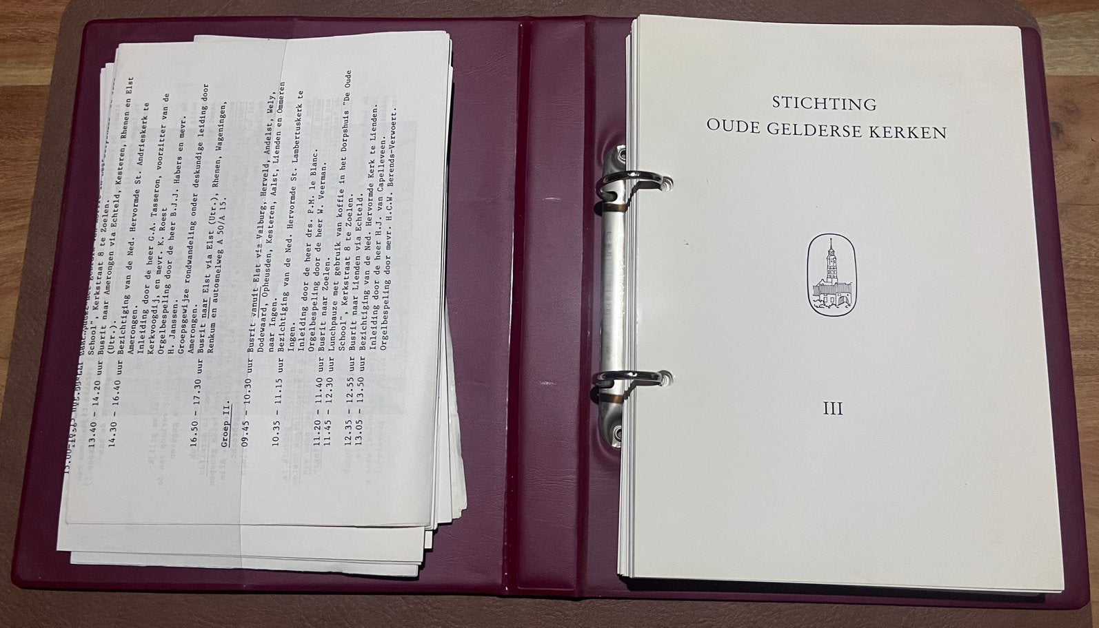Map - Stichting Gelderse Kerken III - compleet, Ophalen of Verzenden, Gelezen