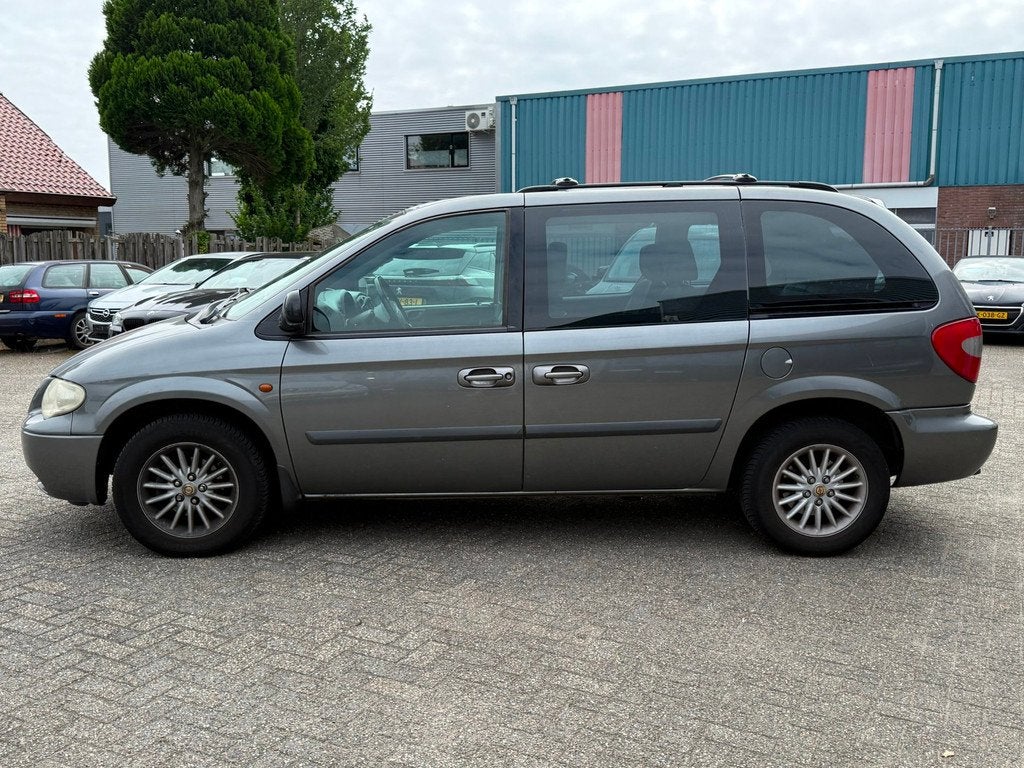 Chrysler Voyager 3.3i V6 SE Luxe INRUILKOOPJE!, Auto's, Chrysler, 3301 cc, 450 kg, Gebruikt, 7 stoelen