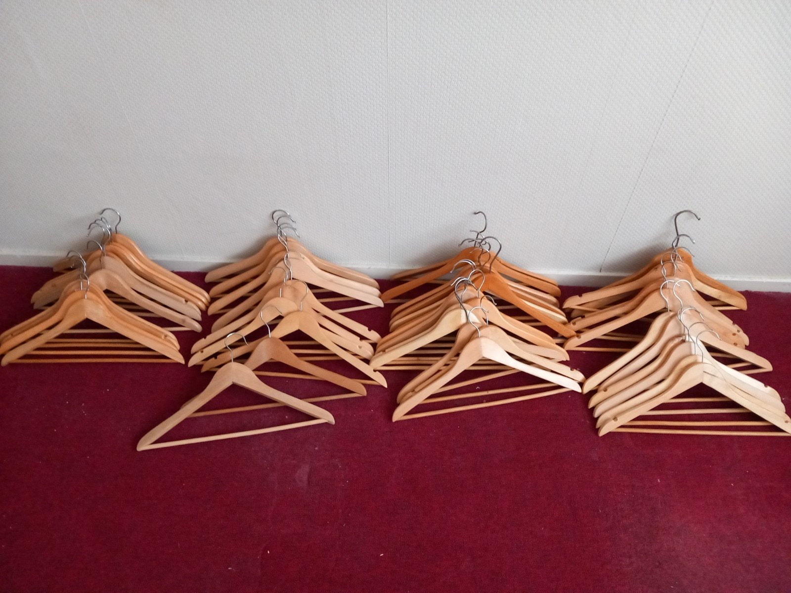 houten kledinghangers, Ophalen, Gebruikt, Hout