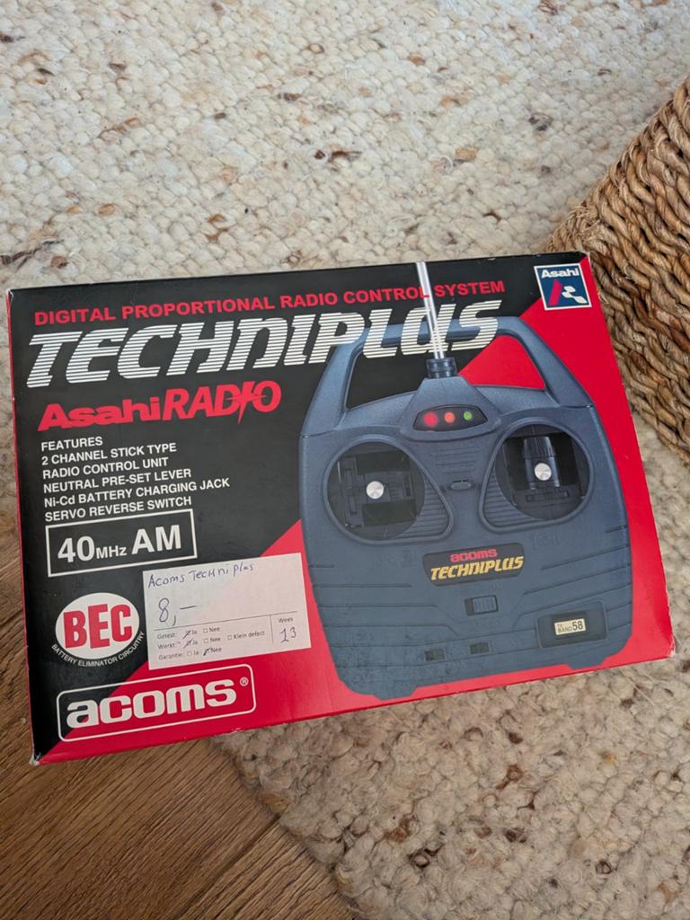 Acoms Techniplus Asahi Radio 40MHz AM Afstandsbediening, Hobby en Vrije tijd, Modelbouw | Radiografisch | Overige, Ophalen of Verzenden