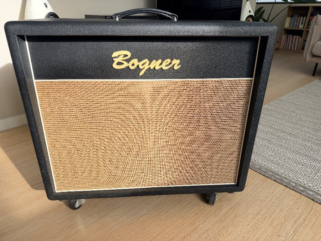 Bogner 2x12 cab Celestion Vintage 30 luidsprekers stereo, Ophalen, Zo goed als nieuw