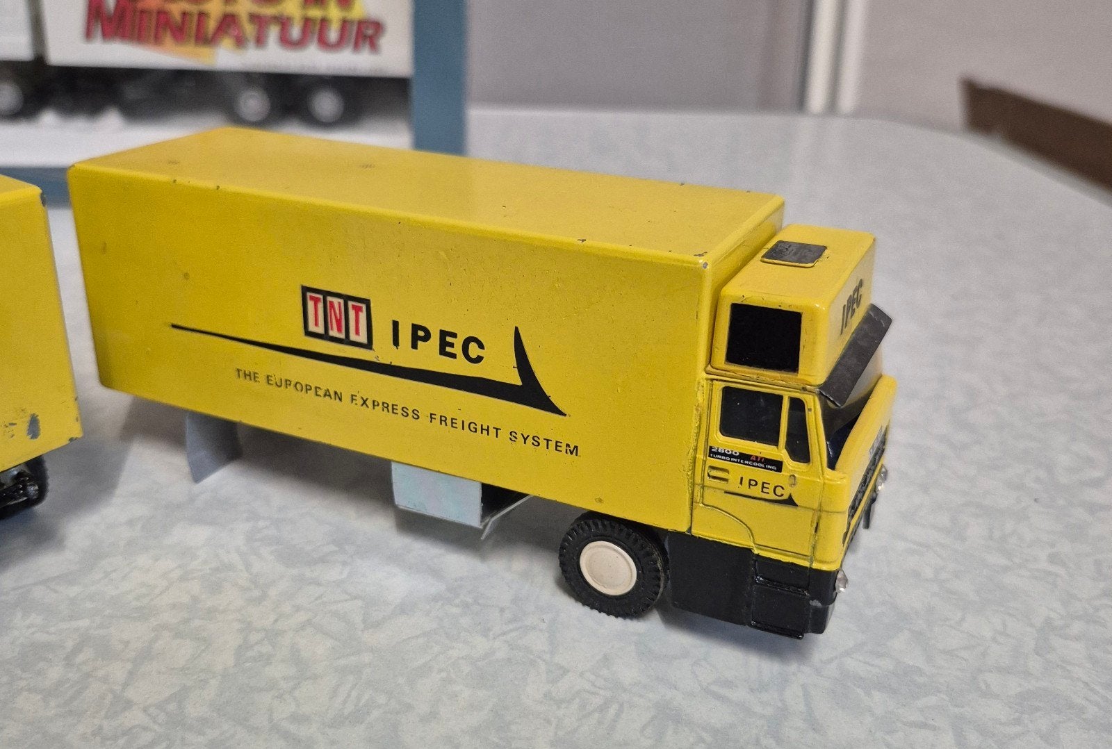 lion toys, Hobby en Vrije tijd, Modelauto's | 1:50, Ophalen of Verzenden, Gebruikt, Bus of Vrachtwagen, Lion Toys
