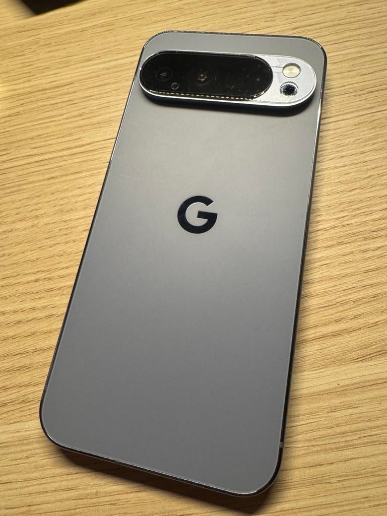 Google Pixel 10 Pro XL 256GB Moonstone Bundel, Telecommunicatie, Mobiele telefoons | Overige merken, Ophalen of Verzenden, Zo goed als nieuw
