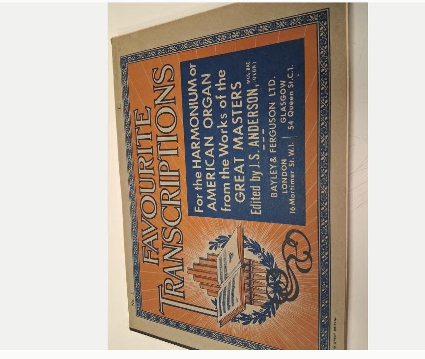 Favourite Transcriptions voor Harmonium of American Organ