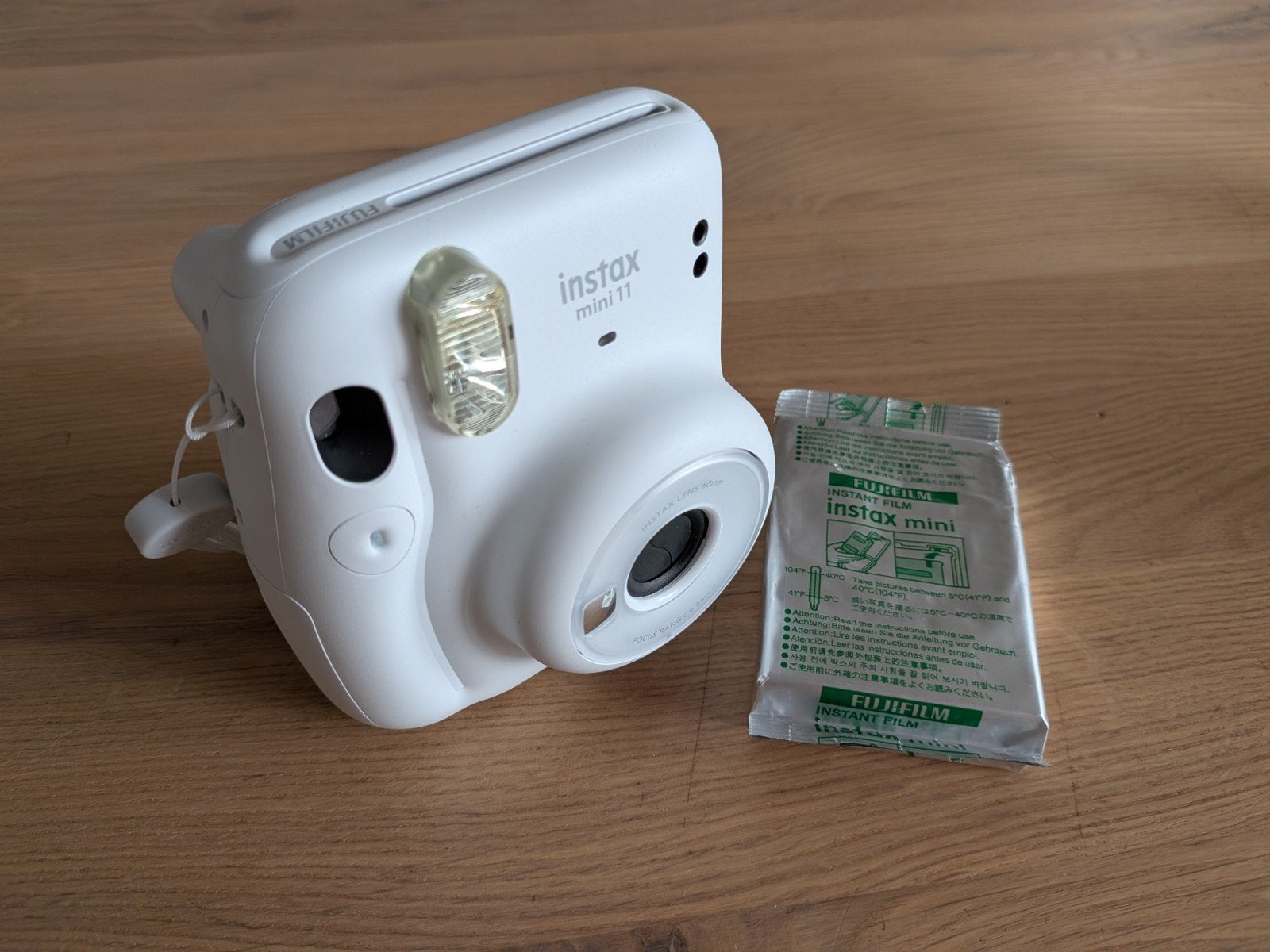 Instax Mini 11 | Nieuwstaat | Incl. Fotorolletje, Computers en Software, Netwerkkaarten, Ophalen of Verzenden, Zo goed als nieuw