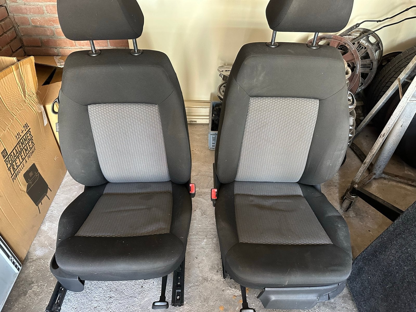 VW Polo 6R Voorstoelen met Airbags, Ophalen, Gebruikt, Volkswagen