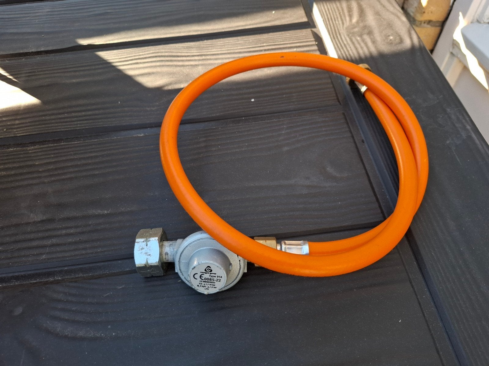 Weber - BBQ Gasdrukregelaarset - 3-in-1 - rvs, Ophalen of Verzenden
