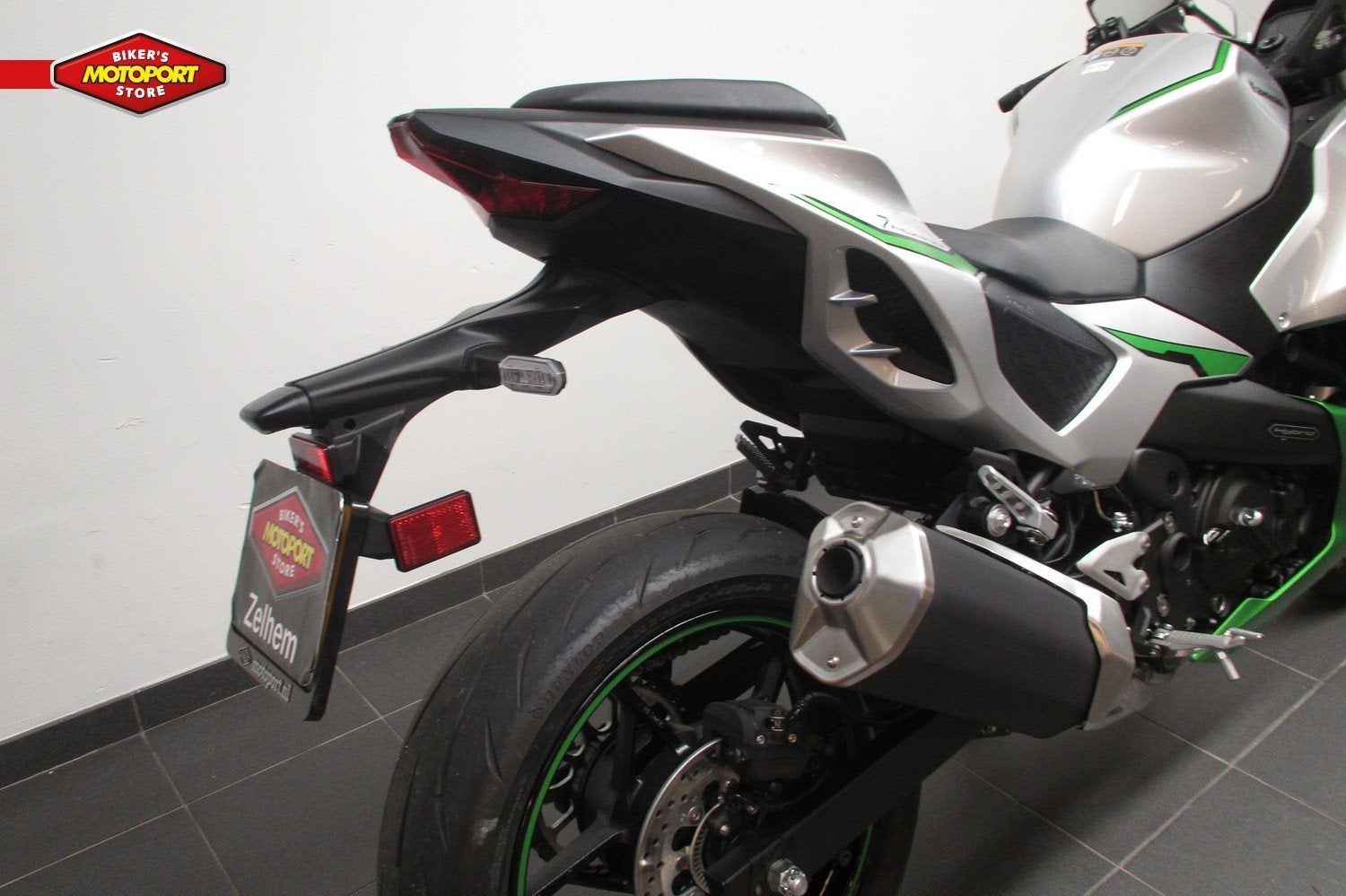 Kawasaki NINJA 7 HYBRID (bj 2024), Bedrijf, Info@kawasaki.nl, Overig, Jacobus Spijkerdreef 1-3
2132 PZ  Hoofddorp, NL