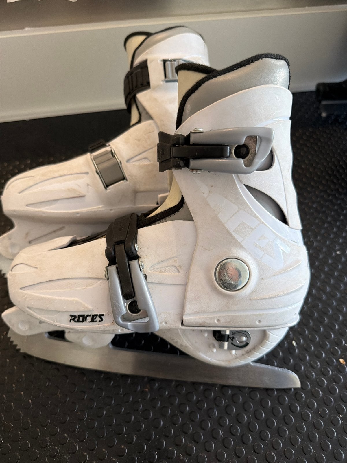 Roces verstelbare schaatsen - Maat 30-35, Ophalen, Gebruikt, Overige typen, Overige merken