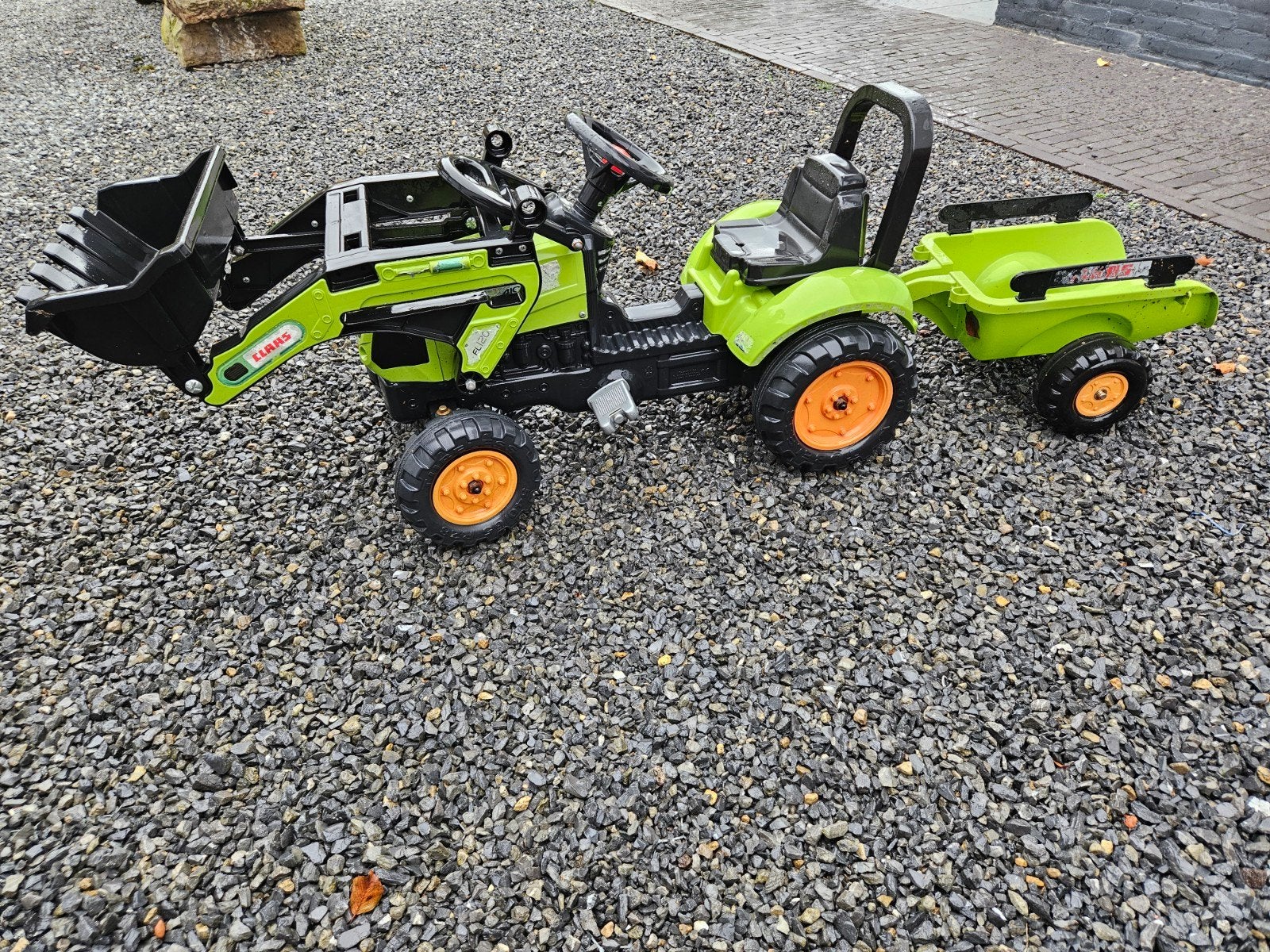Claas trapauto met aanhanger en voorlader, Ophalen, Gebruikt, Trapvoertuig