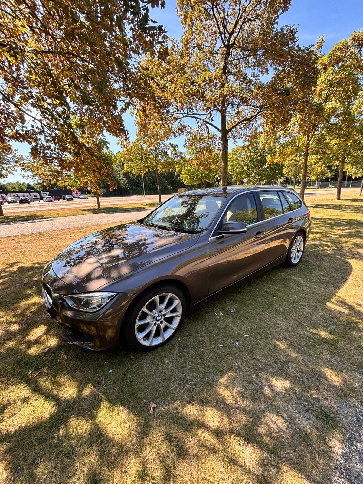BMW 3-Serie 2.0 320I Touring High Executive AUT 2014 Bruin, Achterwielaandrijving, 4 cilinders, Bruin, Origineel Nederlands