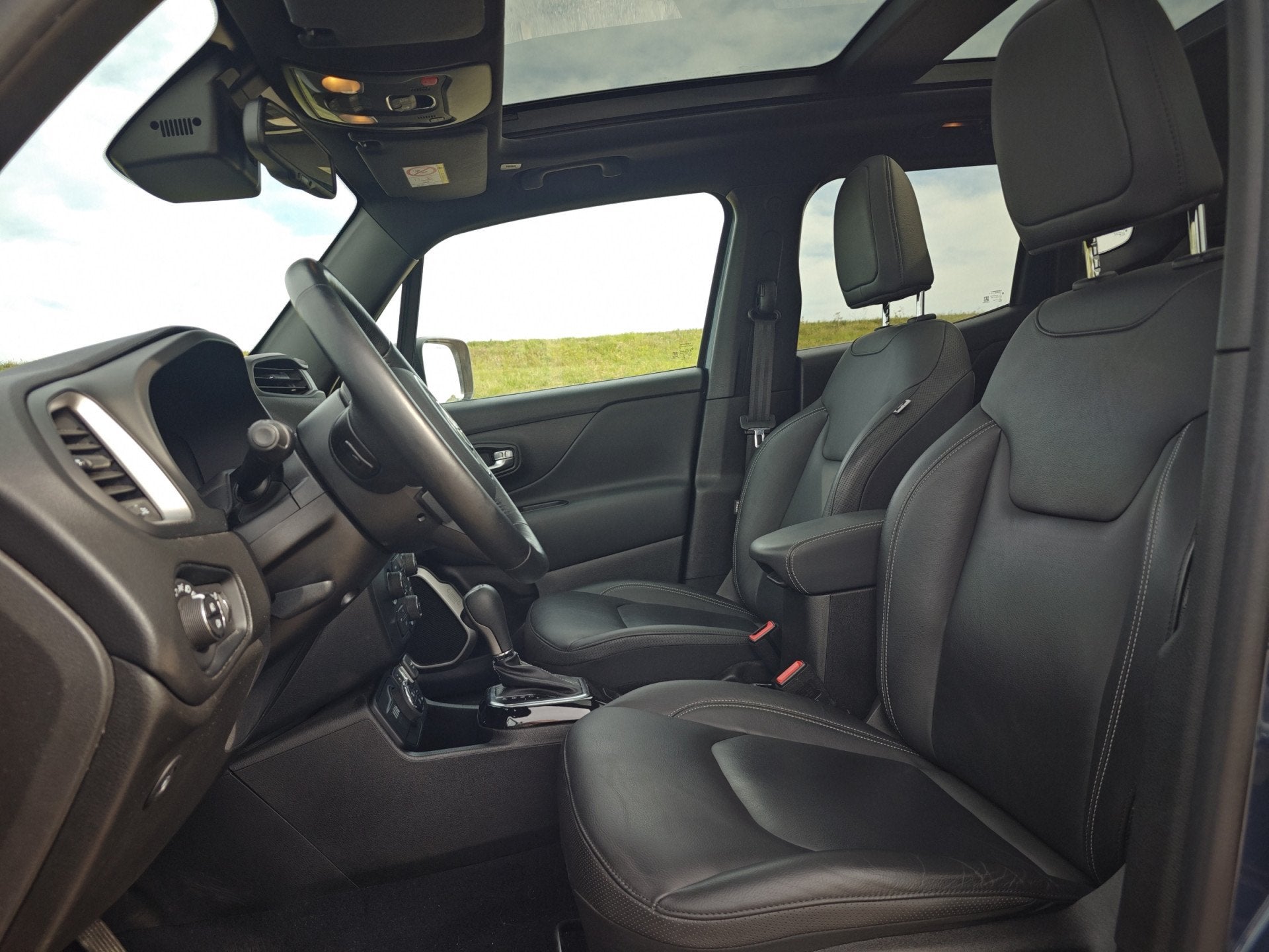 Jeep Renegade 240pk Plug-in Hybrid 80th Anniversary | Panora, Auto's, Jeep, Automaat, Gebruikt, Zwart, Blauw