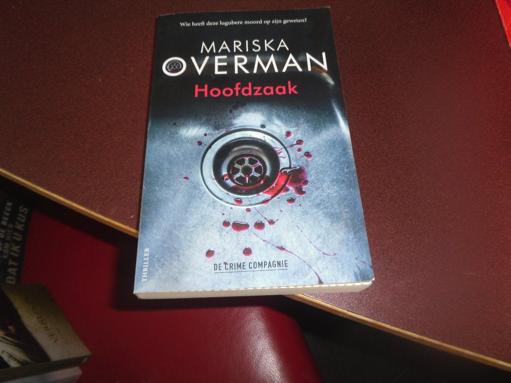hoofdzaak, mariska overman, Ophalen of Verzenden, Zo goed als nieuw
