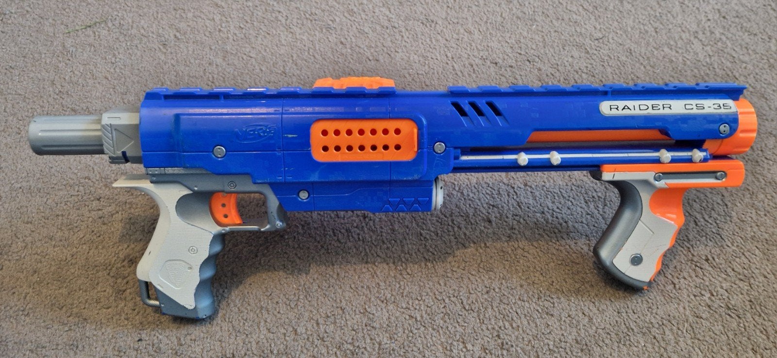 Nerf Raider CS-35 Blaster met magazijn, Ophalen of Verzenden, Gebruikt