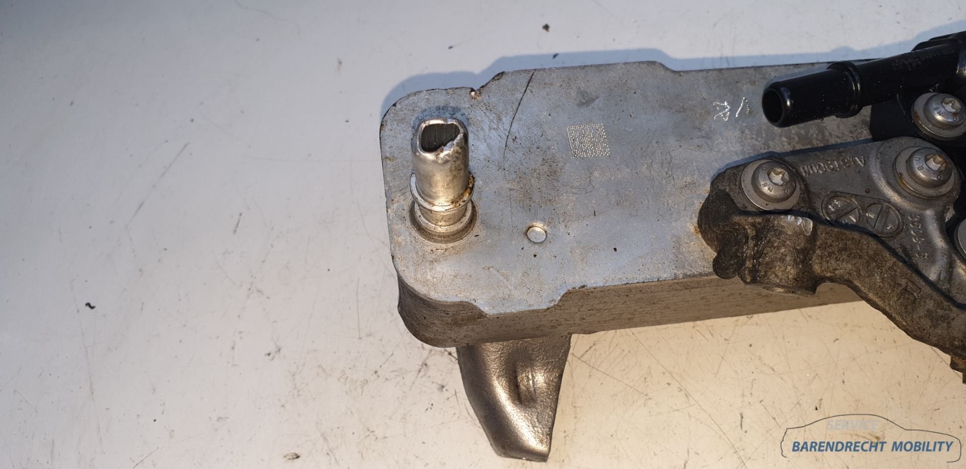 Automaatoliekoeler B47D20A 1 3 4 5 serie F-series 851451506, Petuelring 130
80788  Munich, DE, Gebruikt, Info@bmw.de, Ophalen of Verzenden