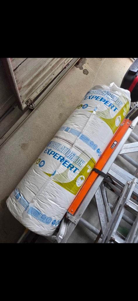 2 rollen isolatie - Hellend Dak (Glaswol) voor krat bier, Ophalen, Nieuw