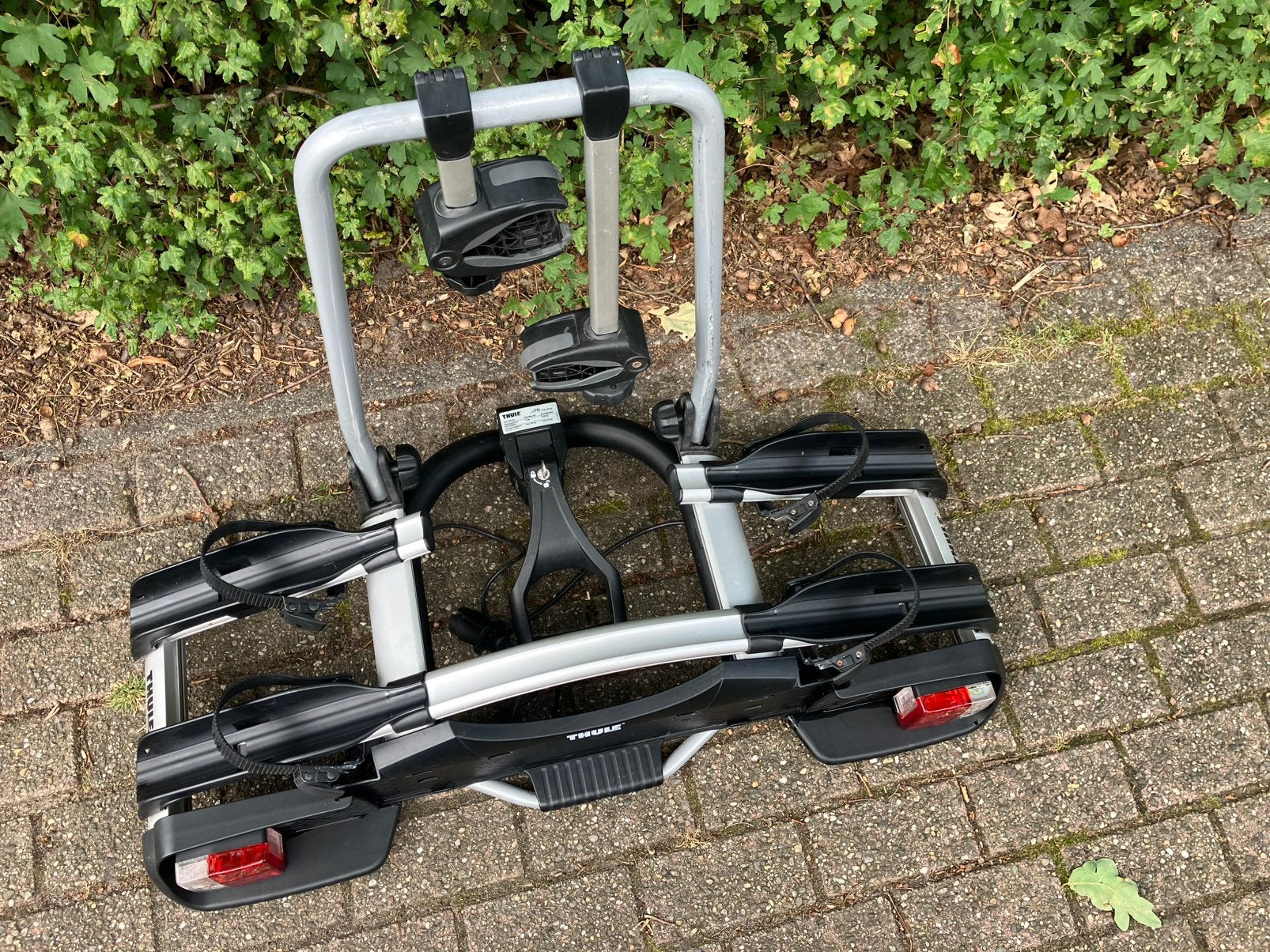 Thule EuroWay G2 - kantelbaar, Ophalen, Zo goed als nieuw, Brede banden, 2 fietsen