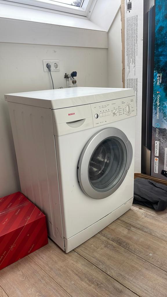 Bosch Wasmachine 6kg, Witgoed en Apparatuur, Wasmachines, Ophalen of Verzenden, Gebruikt, 1200 tot 1600 toeren, 85 tot 90 cm