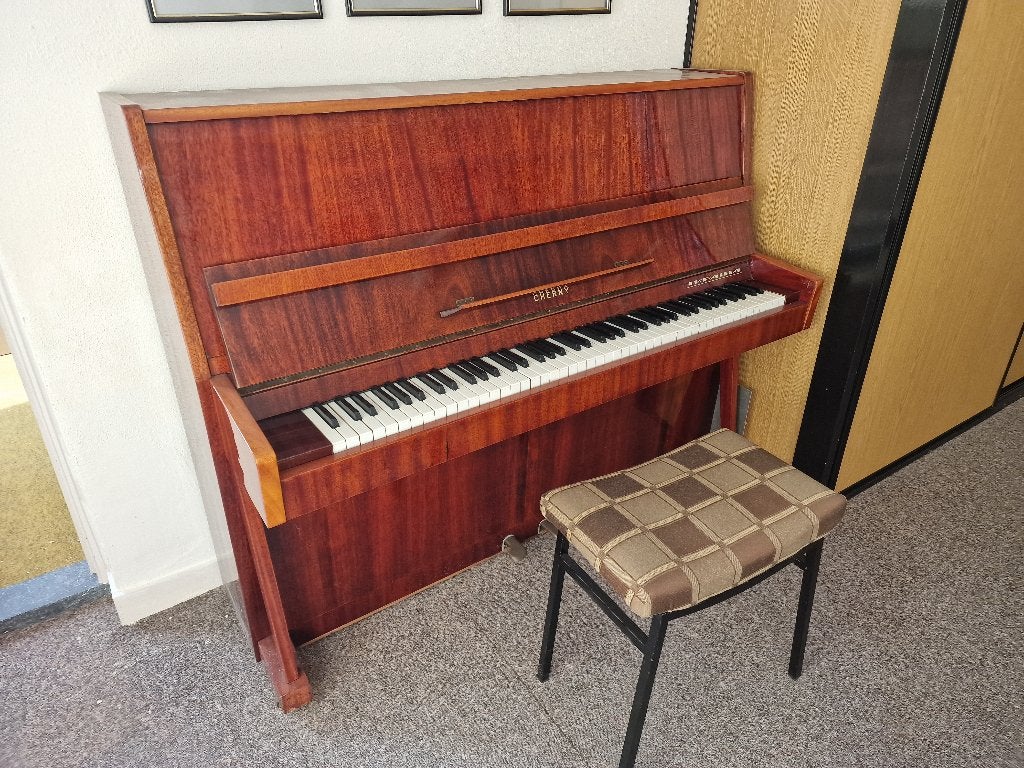 Mooie hoogglans YKPAIHA Cherny piano, Ophalen, Bruin, Zo goed als nieuw, Piano