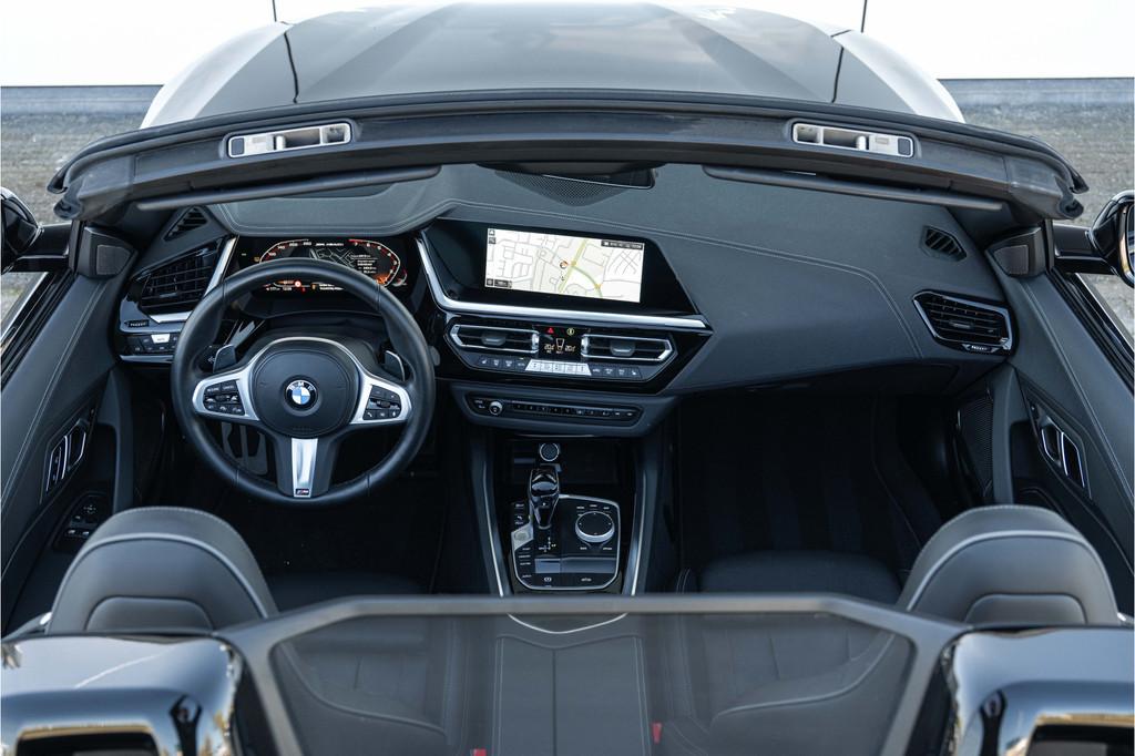 BMW Z4 Roadster M40i High Executive M Sport Automaat / M Ada, Achterwielaandrijving, Gebruikt, Zwart, Metallic lak