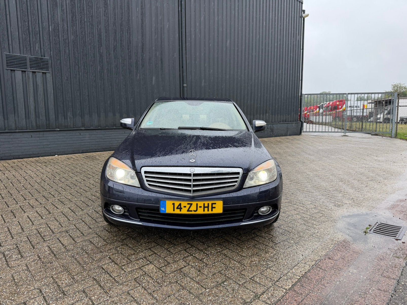 Mercedes-Benz C-Klasse 3.0 C280 4Matic Sedan AUT 4M 2008, Auto's, Automaat, 1800 kg, Beige, 1535 kg
