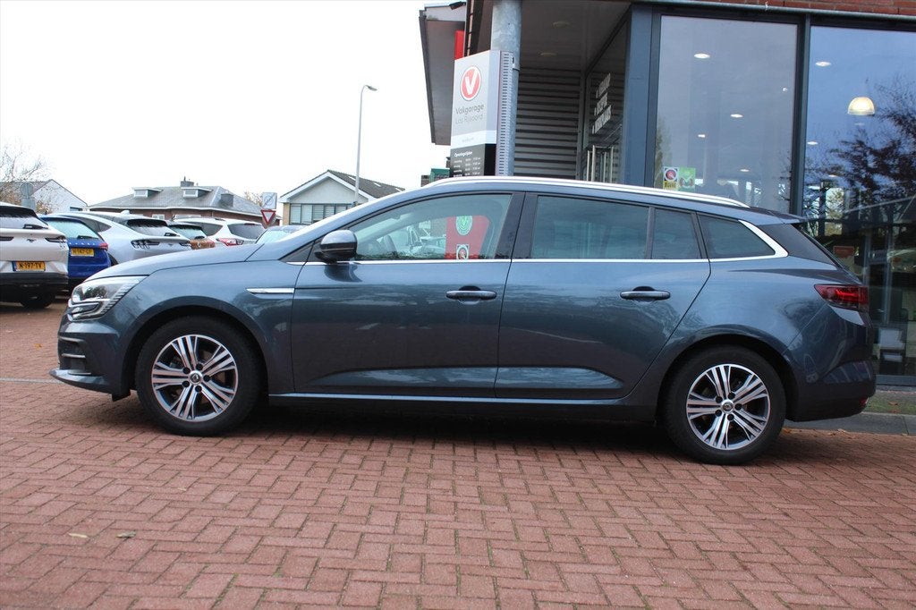 RENAULT Mégane Estate 1.3 TCe Aut. *Intens* | Trekhaak | Ca, Gebruikt, 4 cilinders, 1283 kg, Leder en Stof