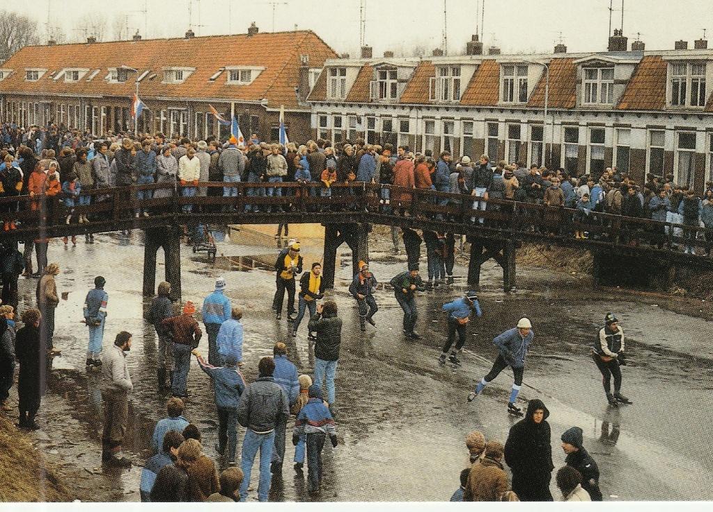 Ansichtkaart 13e Elfstedentocht 21 feb 1985 Franeker, Ophalen of Verzenden, 1980 tot heden, Ongelopen, Sport en Spel