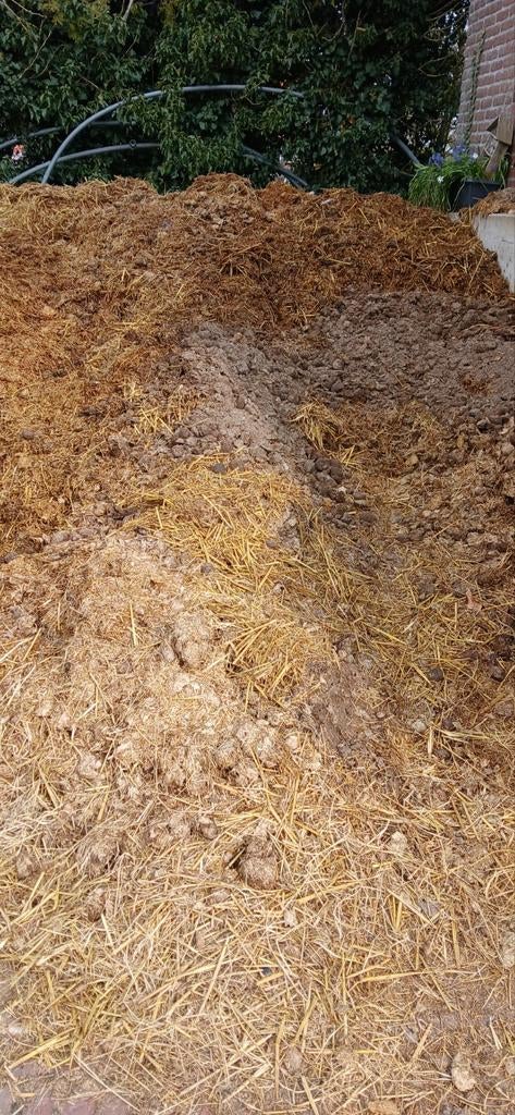 Verse paardenmest met stro - Ideaal voor uw tuin!, Ophalen, Mest