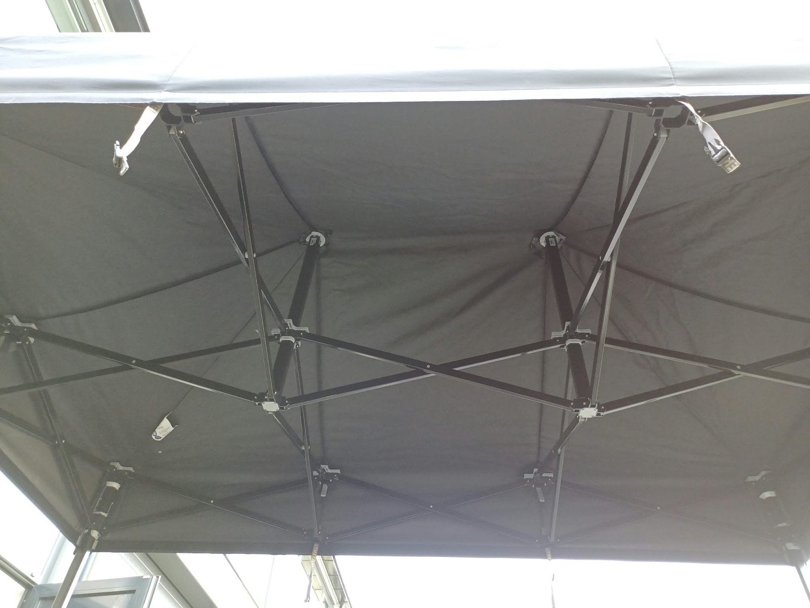 Mastertent Partytent - Zwart - Zo goed als nieuw, Opvouwbaar, Partytent, Minder dan 4 meter, Zo goed als nieuw