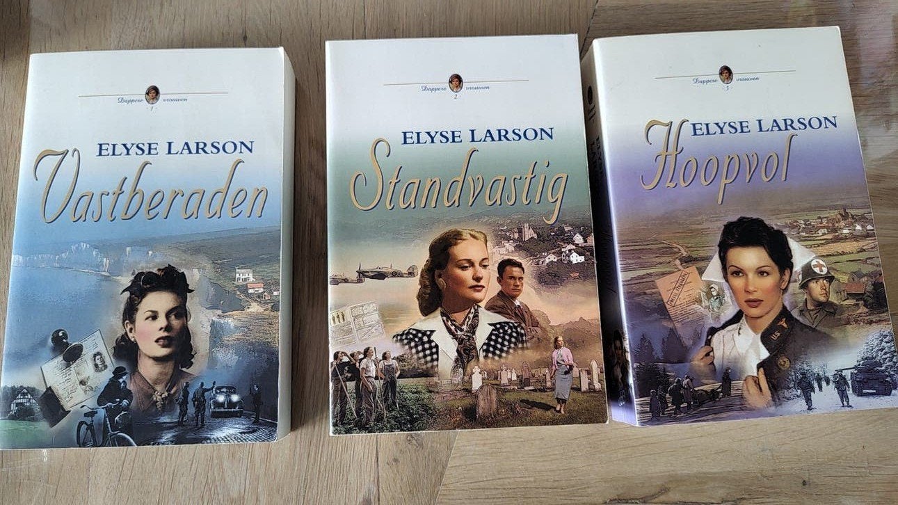 Elyse Larson Dappere Vrouwen: Vastberaden, Standvastig,Hoopv, Boeken, Ophalen of Verzenden, Gelezen, Elyse Larson