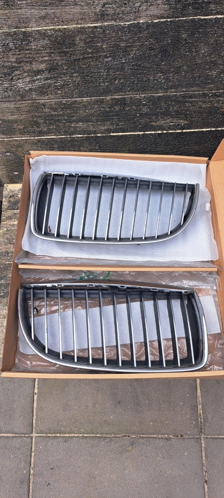 BMW E90 / E91 Grill chrome, Voor, Nieuw, Ophalen of Verzenden, Bumper