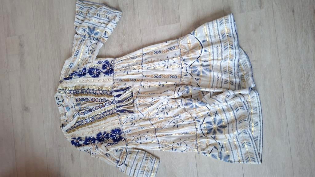 Witte jurk met blauwe en gouden details, Kleding | Dames, Jurken, Ophalen of Verzenden