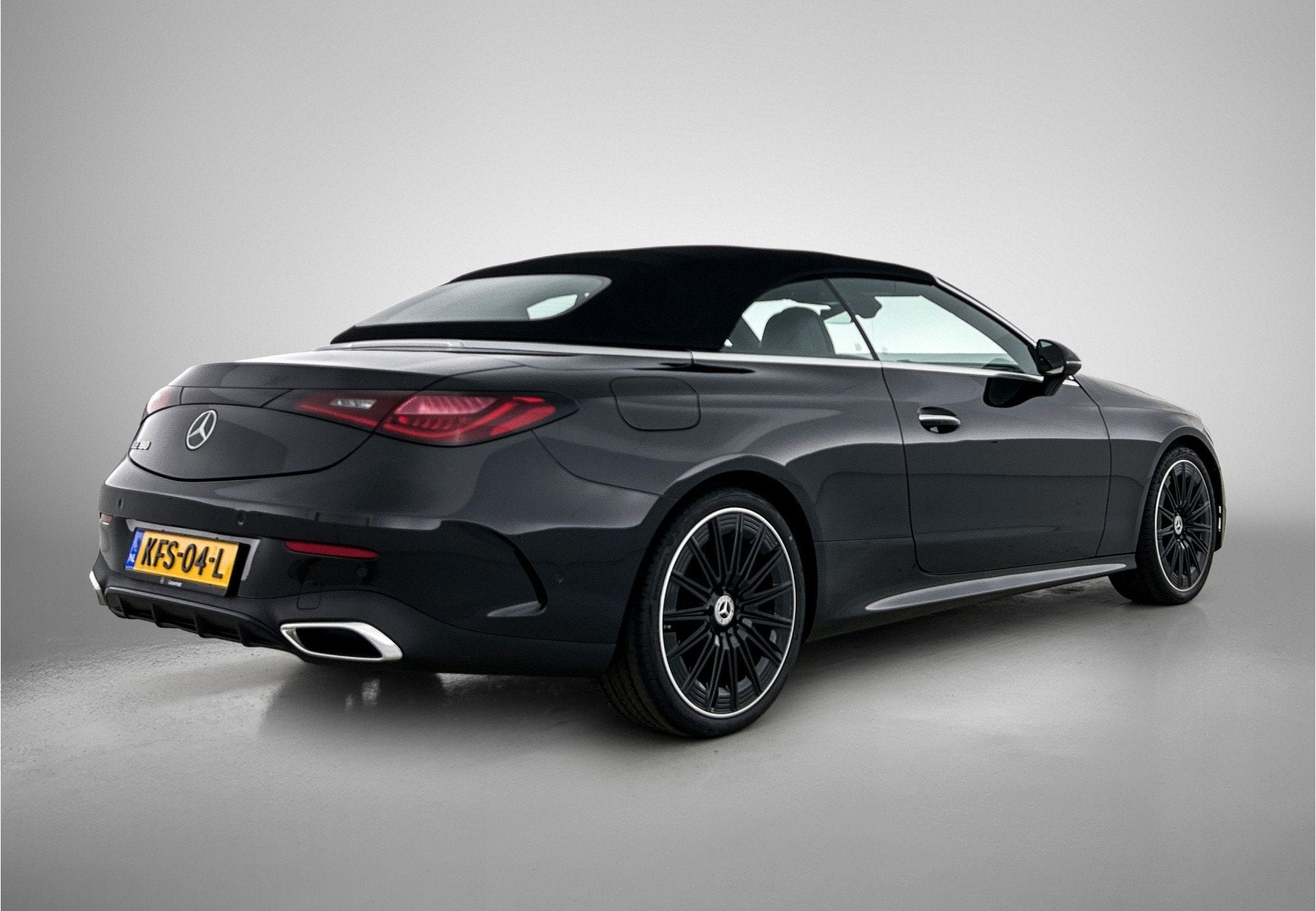 Mercedes-Benz CLE Cabriolet 180 AMG Line | Night Pakket | 20, Auto's, Automaat, 12 maanden, 4 cilinders, 4 stoelen