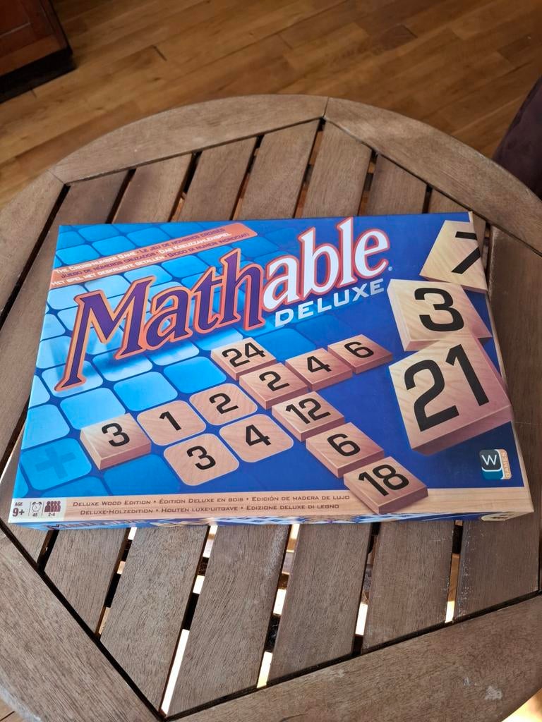 Mathable de Luxe. Als nieuw ! Cijferscrabble, Hobby en Vrije tijd, Gezelschapsspellen | Bordspellen, Ophalen of Verzenden, Zo goed als nieuw