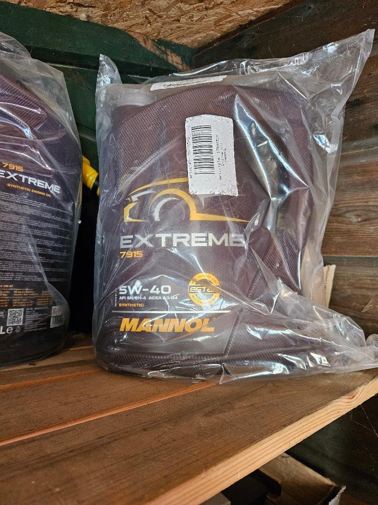 Mannol Extreme Motorolie 5 flessen van 5 liter 5w-40, Ophalen