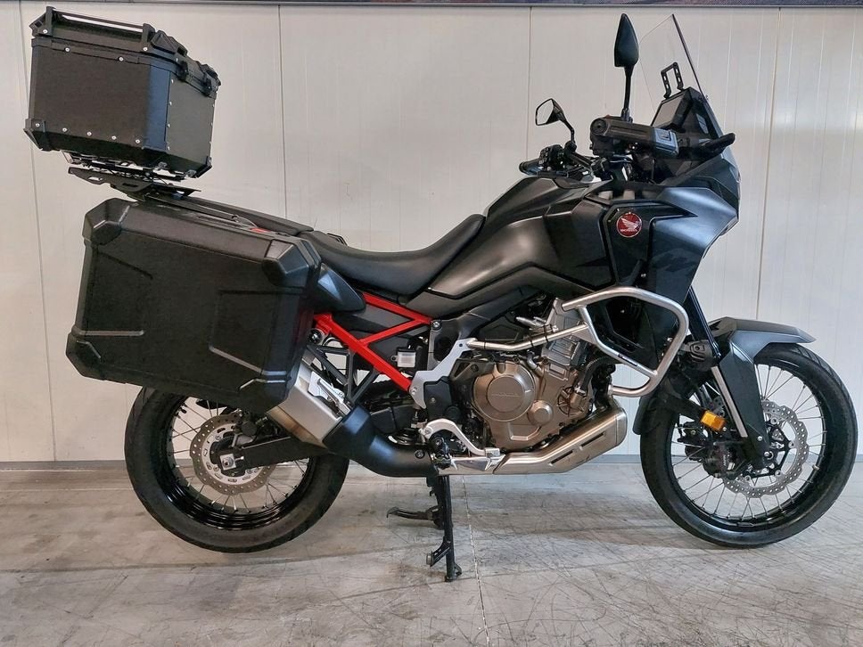 HONDA CRF 1100  AFRICA TWIN (bj 2022), 2 cilinders, HONDA, Motorrijbewijs A, Bedrijf