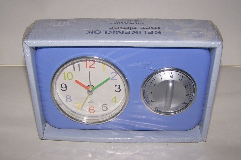 Keukenklok met timer. Nieuw in verpakking., Overige typen, Ophalen of Verzenden, Nieuw, Blauw